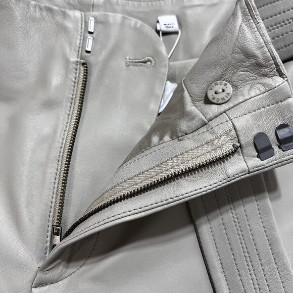 VINCE Womens 100% Lamb Leather Belted Shorts Size 12 In Light Dove New NWT - Picture 16 of 16